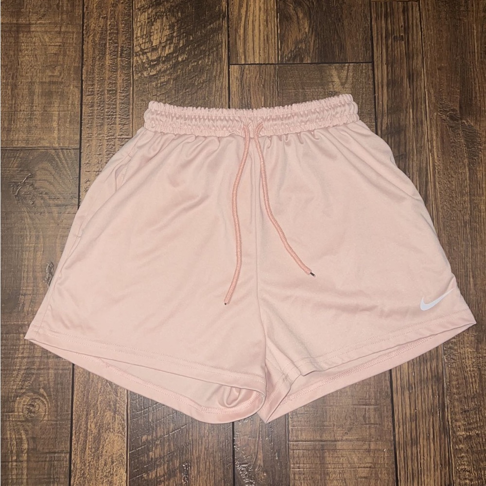 PINK NIKE SHORTS